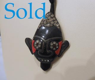 BAKELITE & RHINESTONES Art Deco Red & Black “African Mask” Pendant