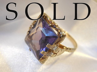 PURPLE WITH GREEN FLASHES "ALEXANDRITE" Synthetic Sapphire