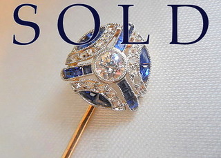 ART DECO DIAMONDS AND BLUE SAPPHIRES Stickpin