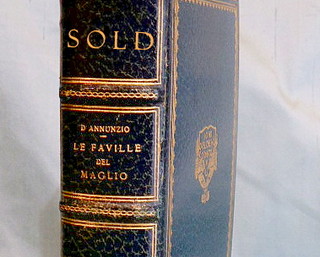 Gabriele D'Annunzio (1863-1938),  FINE BINDING(signed).  First Edition, 1924.