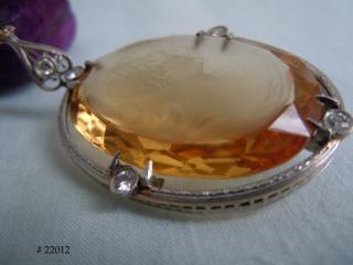 Oval faceted Golden Citrine Quartz Gem, roughly 10 carats