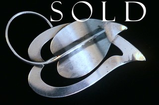 'HEARTS & LEAVES'  MODERNIST STERLING SILVER BROOCH (signed)