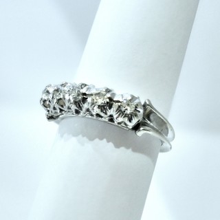 "STARS"  FIVE DIAMOND SIMULANTS 18K WHITE GOLD BAND RING