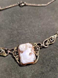 "GIBSON GIRL" Carved Shell Cameo & Lacy Openwork Lavaliere Necklace