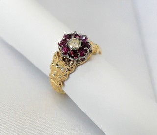 DIAMOND AND RUBIES "HALO" RING