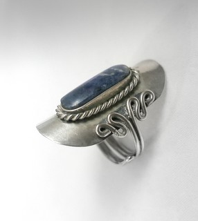 LAPIS LAZULI in Silver Saddle Shape Ring