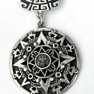 AZTEC 'CALENDAR STONE' / 'SUN STONE'  BROOCH