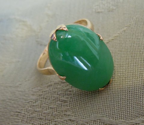 JADE & gold ring  # 98042