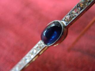 Center Blue Sapphire approximately 1-1/2 carats