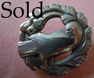DOVE IN WREATH (Georg Jensen # 165) with early marks