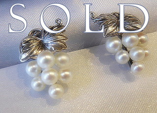 "GRAPES ON THE VINE" mid-century Japanese Cultured Saltwater Pearls Set