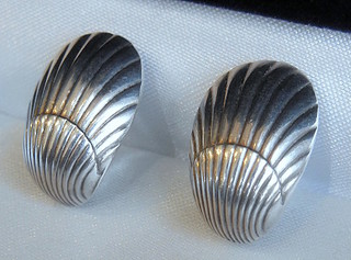 GEORG JENSEN # 90 ear clips with early marks, 1919 - 1929
