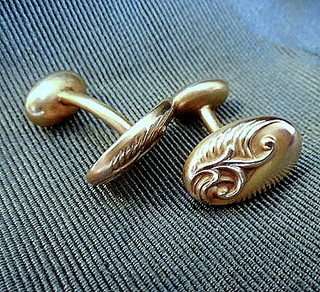 Art Nouveau Gold Cuff Links